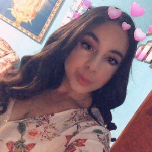 Meet your Posher, Daniela